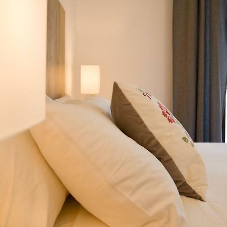 Apartamento Faustino Alvarez Sevilla Eksteriør billede