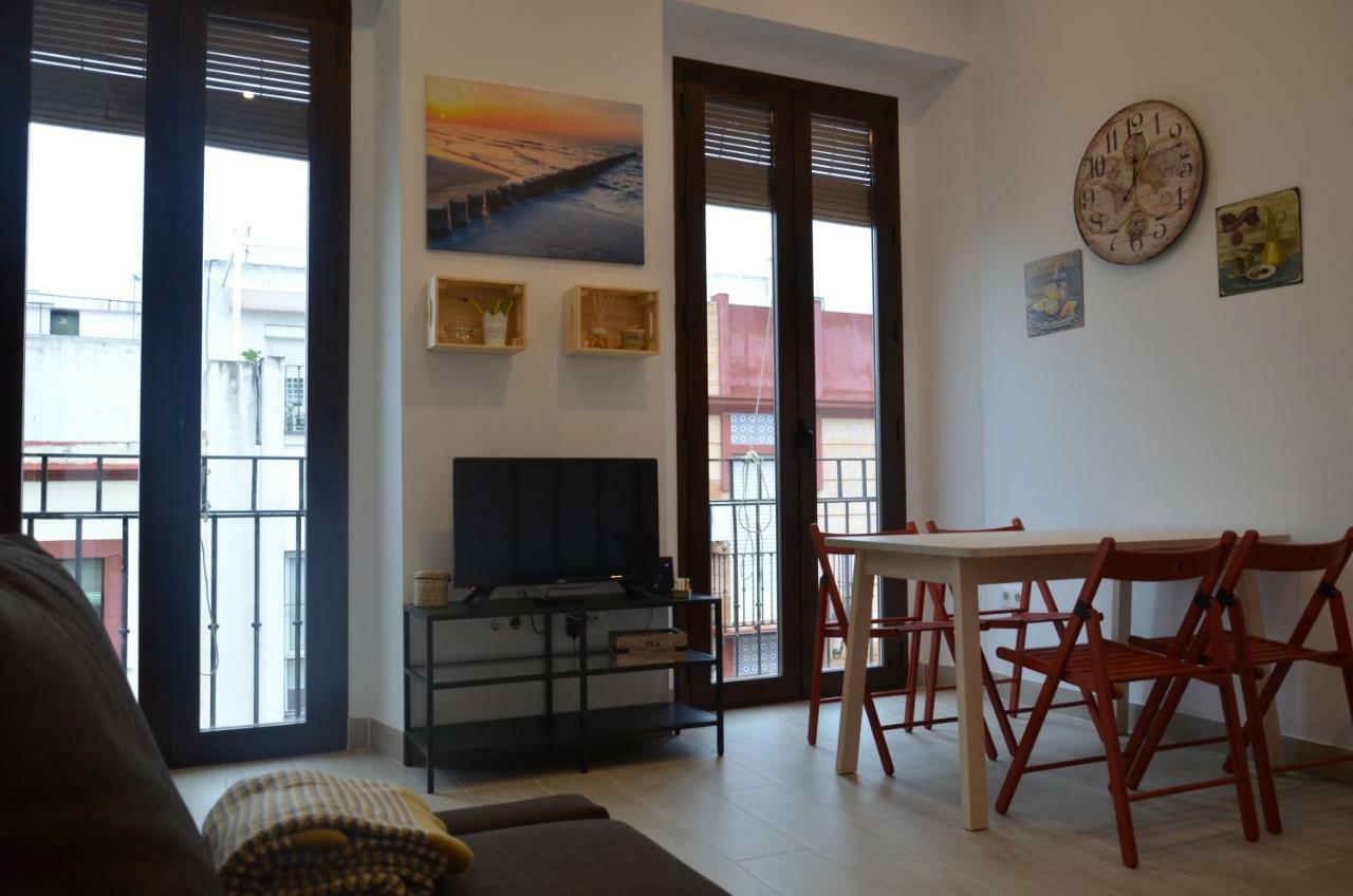 Apartamento Faustino Alvarez Sevilla Eksteriør billede