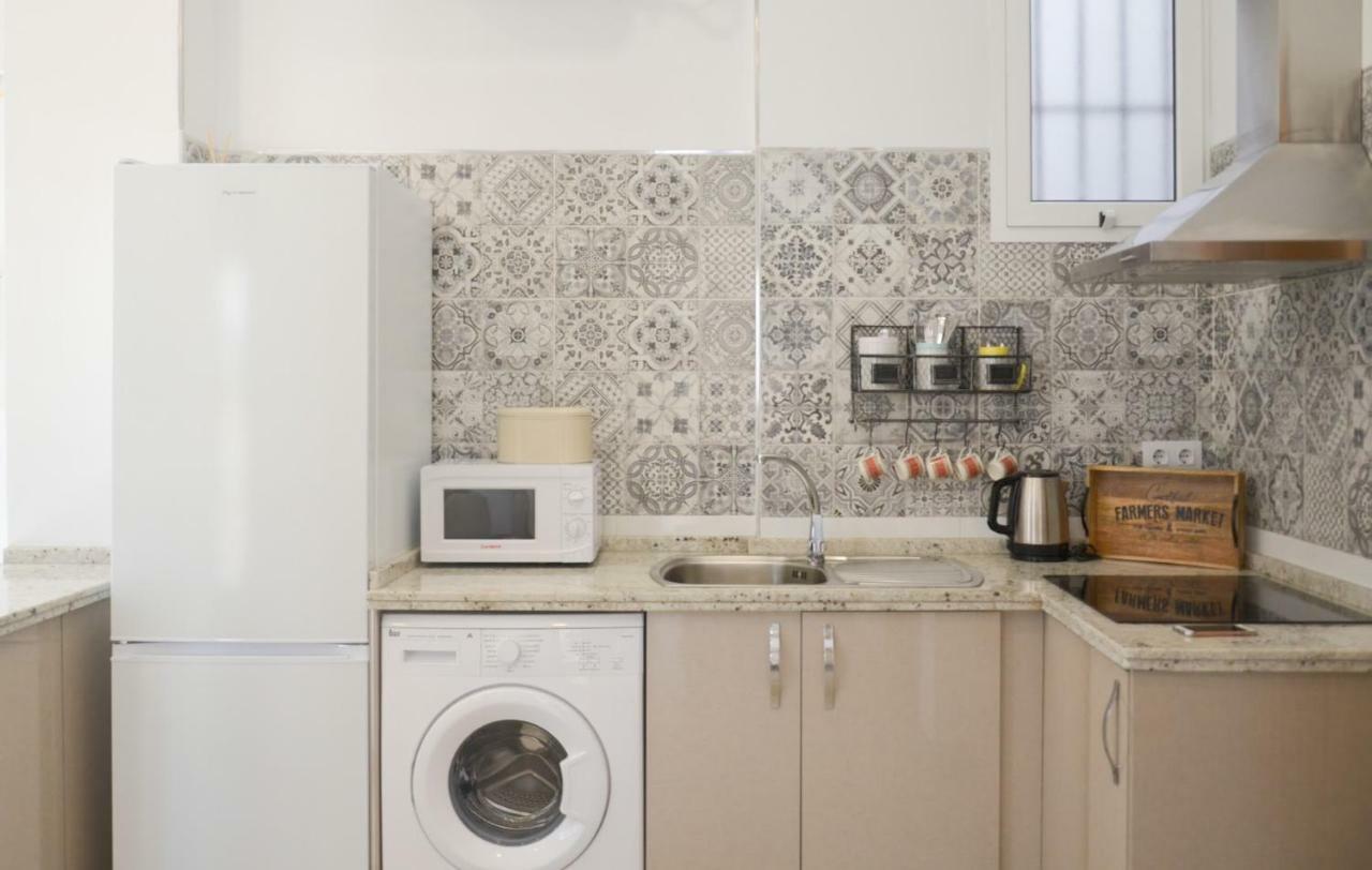 Apartamento Faustino Alvarez Sevilla Eksteriør billede
